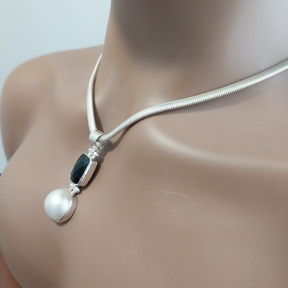 Silver  Necklace Perl Mabe & Gemstone - Picture 5 of 15